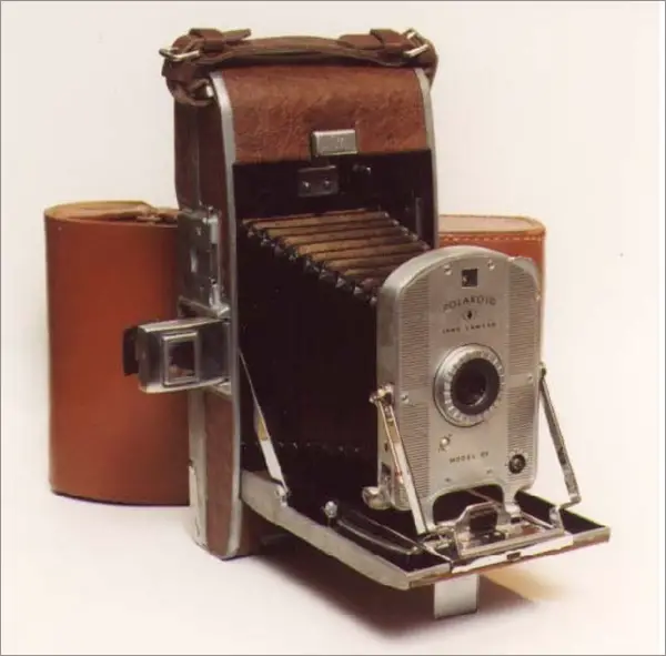 History Of Cameras Illustrated Timeline History Of Cameras Illustrated Timeline