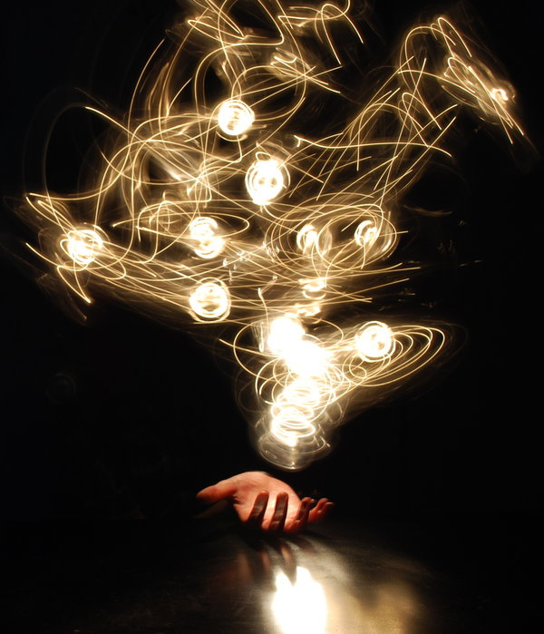 100-smashing-examples-of-light-painting-photography