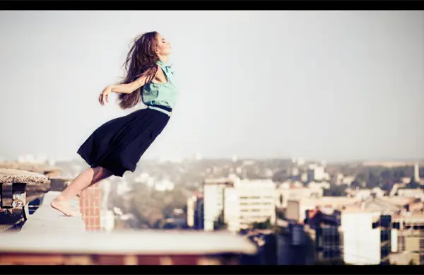 100 Magical Levitation Photography Examples To Inspire You Photodoto 