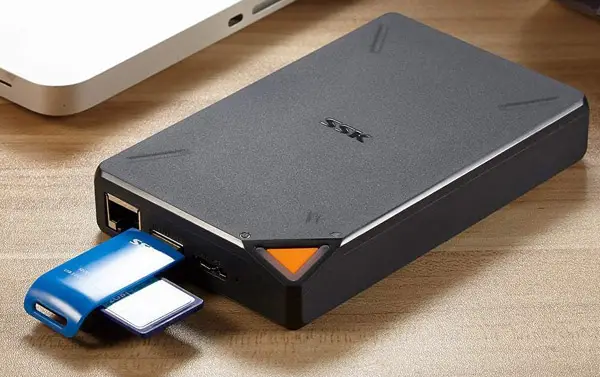 Portable hard drive with memory card option